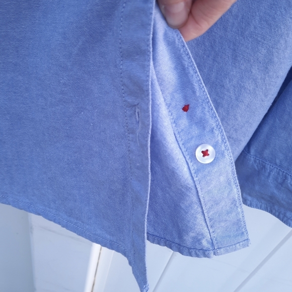 Gift Tag Christmas Button Down Top by White Stag |  L 12/14 - Picture 11 of 14